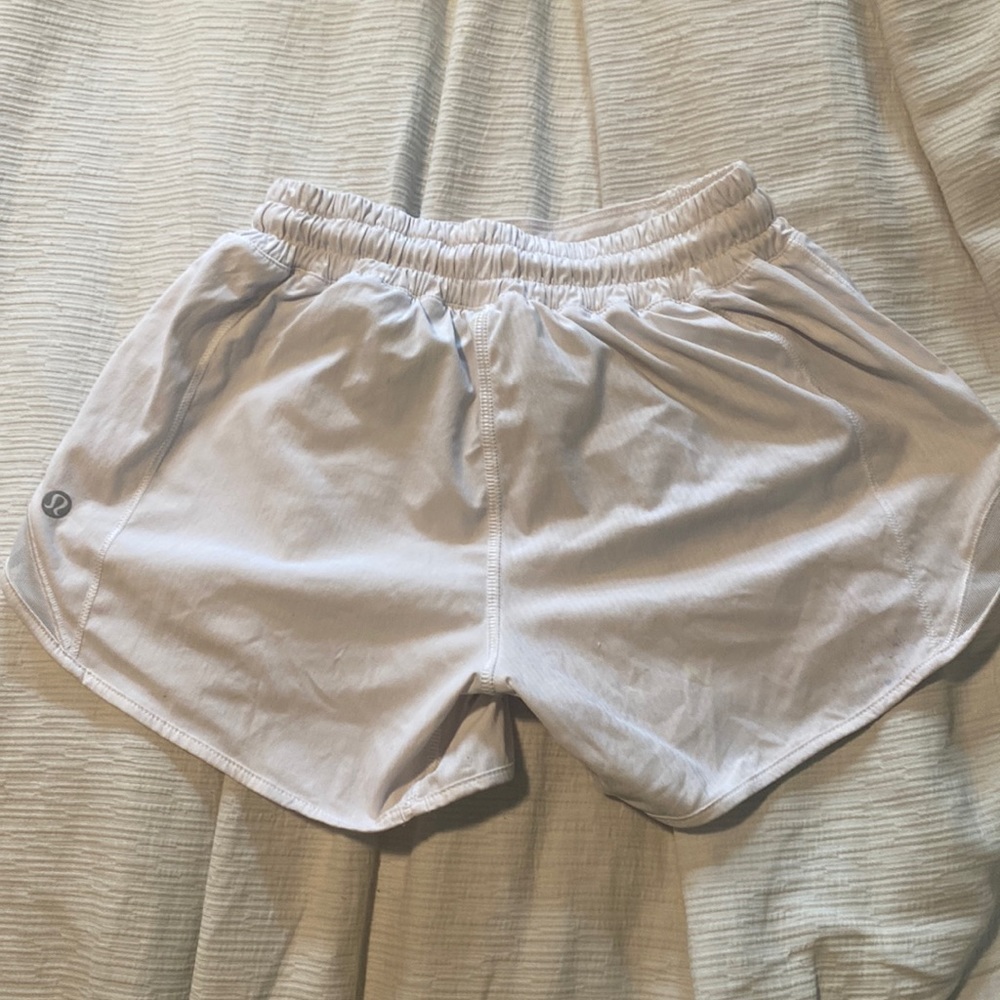White lulu lemon shorts 2 tall